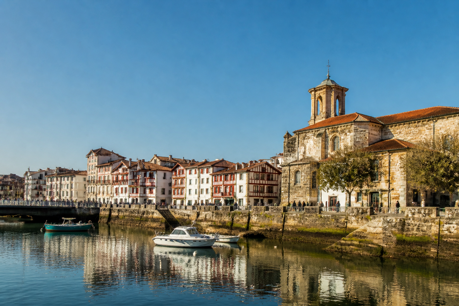 Les 9 plus beaux monuments à visiter à Saint-Jean-de-Luz