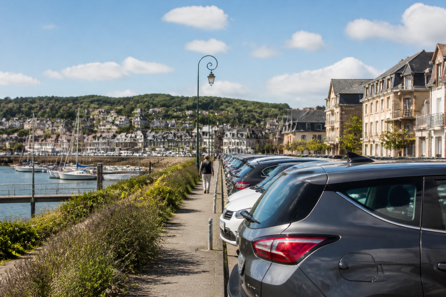 Où se garer à Trouville-sur-Mer ? Parkings gratuits, payants et relais