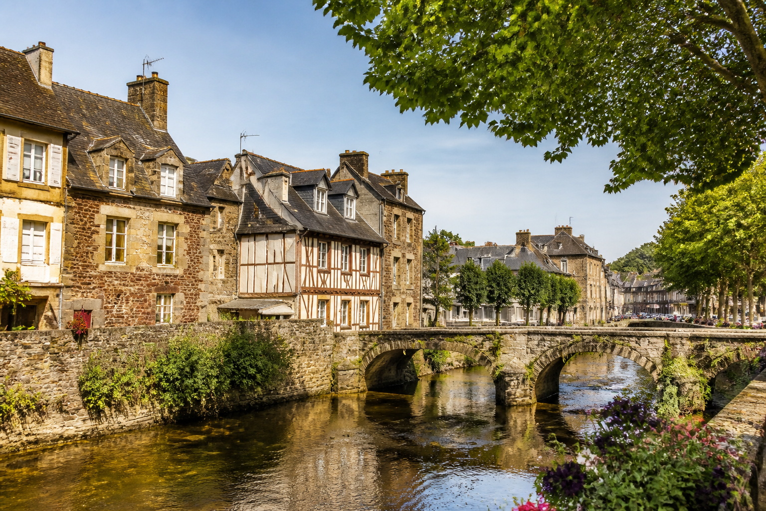 Visiter Lannion en 1 jour : itinéraire à pied, étapes et carte